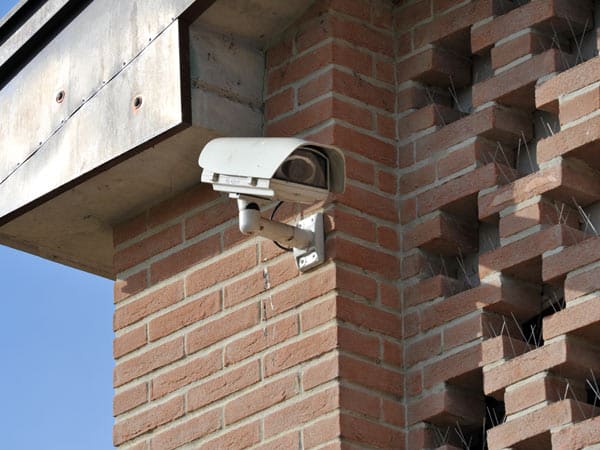 Prezzi-impianti-con-telecamere-ip-per-condominio-modena